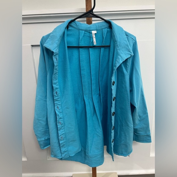 Lulu-B Blue Notched Collar Button Down Shirt sz XL - Picture 9 of 9